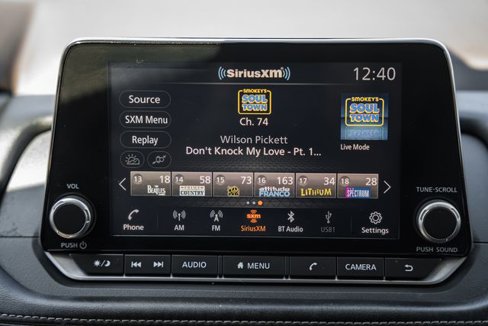 Used 2021 Nissan Rogue SV image 22