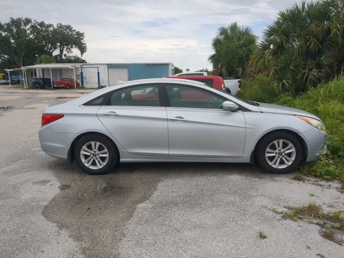 Used 2013 Hyundai Sonata GLS w/ Popular Equipment Pkg image 3