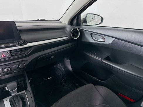Used 2021 Kia Forte Sedan image 27