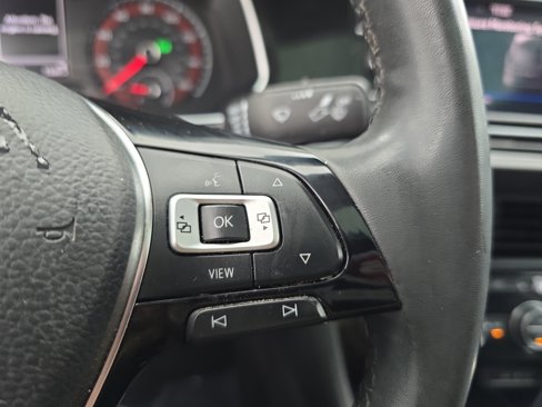 Used 2020 Volkswagen Jetta SE image 17