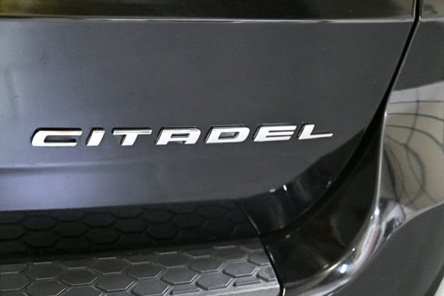 Used 2017 Dodge Durango Citadel w/ Premium Entertainment Group image 11