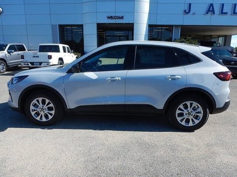 New 2025 Ford Escape Active w/ Cold Weather Package image 2