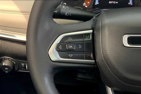 Certified 2024 Jeep Compass Limited image 23