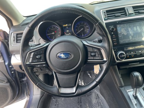 Used 2018 Subaru Outback 2.5i Premium image 18