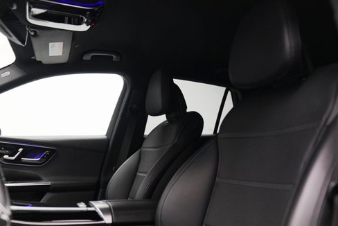 Used 2024 Mercedes-Benz GLC 300 4MATIC image 22