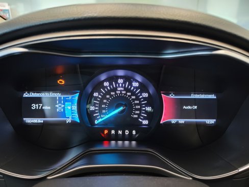 Used 2019 Ford Fusion SE image 5