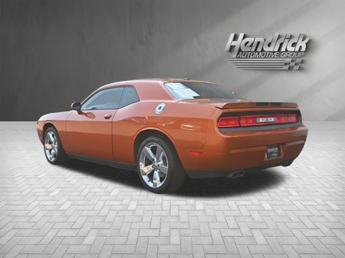 Used 2011 Dodge Challenger image 7