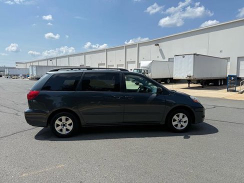Used 2006 Toyota Sienna image 5