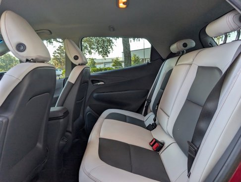 Used 2021 Chevrolet Bolt Premier w/ Infotainment Package image 16