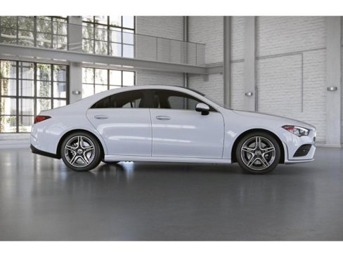 Certified 2022 Mercedes-Benz CLA 250 4MATIC image 17