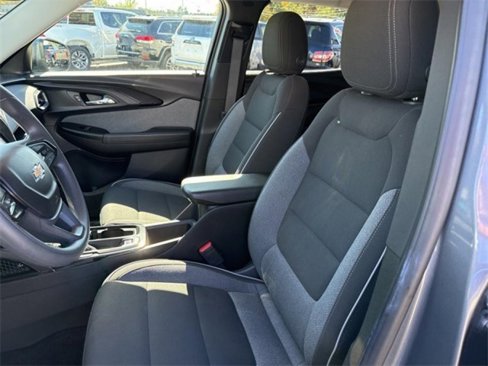 Used 2021 Chevrolet TrailBlazer LT w/ Convenience Package image 17