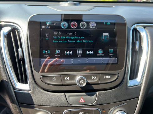 Used 2017 Chevrolet Malibu LT w/ Leather Package image 23