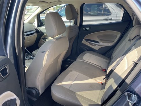 Used 2021 Ford EcoSport SE w/ SE Convenience Package image 10