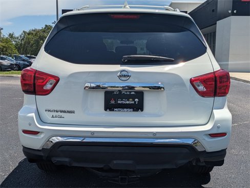 Used 2019 Nissan Pathfinder S image 6