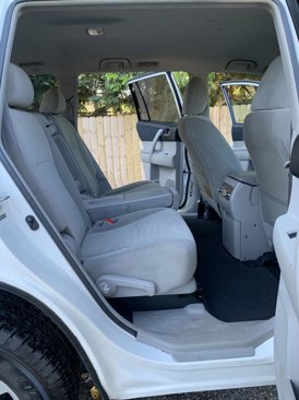 Used 2012 Toyota Highlander 4WD image 25