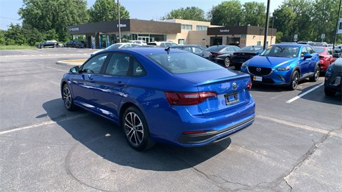 Used 2022 Volkswagen Jetta Sport w/ IQ.Drive Package image 3