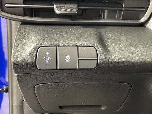 New 2025 Hyundai Elantra Sport w/ Cargo Package image 12