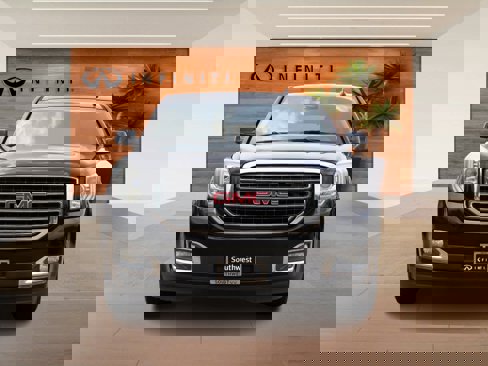 Used 2016 GMC Yukon SLT image 2