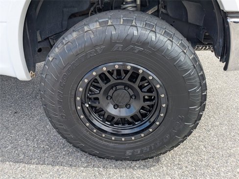 Used 2020 Ford F150 Lariat image 11