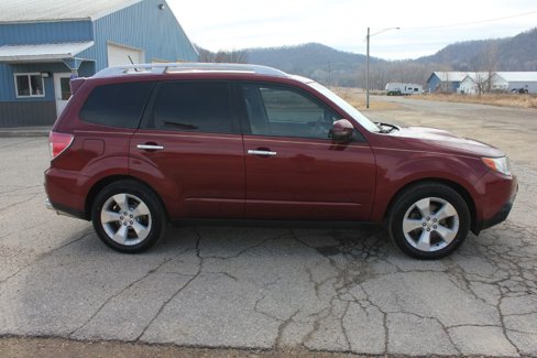Used 2011 Subaru Forester 2.5XT Touring image 5