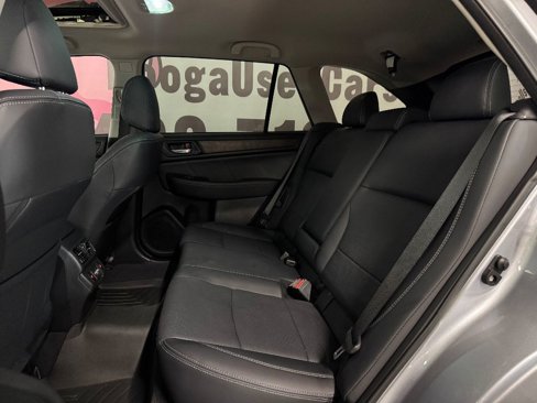 Used 2018 Subaru Outback 2.5i Limited image 20