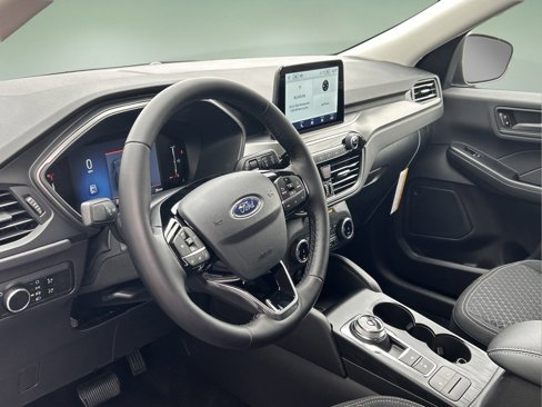 New 2025 Ford Escape Active w/ Cold Weather Package image 12