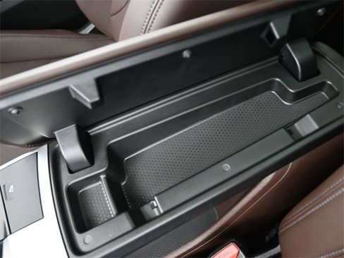 Certified 2025 BMW X2 xDrive28i image 9