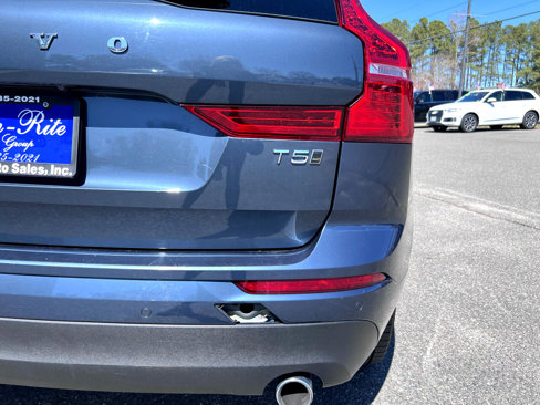 Used 2020 Volvo XC60 T5 Momentum image 43