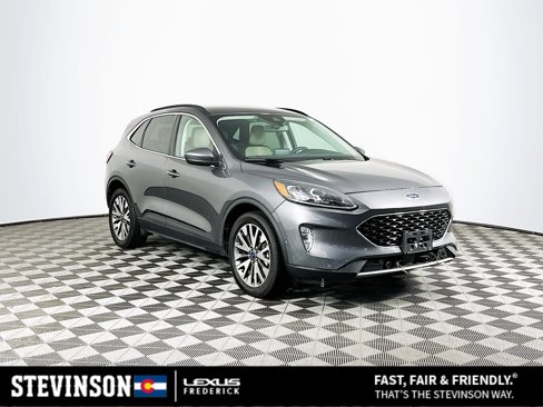 Used 2021 Ford Escape Titanium image 1