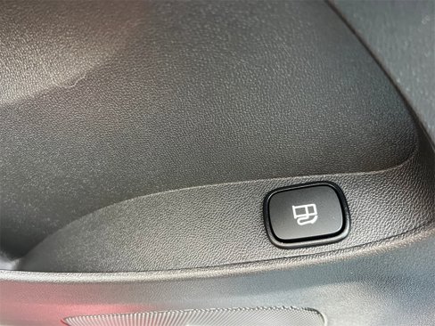 Used 2018 Chevrolet Volt LT w/ LT Driver Confidence Package image 9