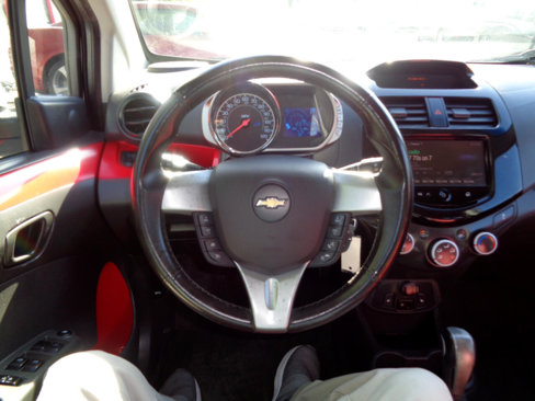 Used 2014 Chevrolet Spark LT image 16