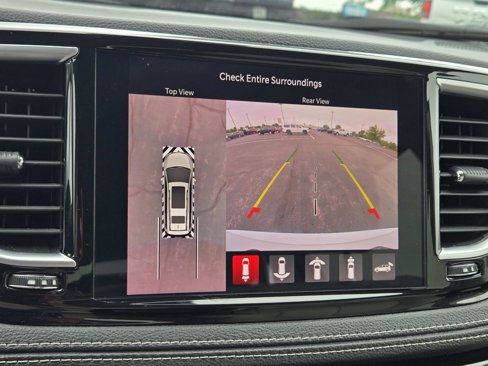 Used 2021 Chrysler Pacifica Limited w/ Premium & Safety Sphere Group image 33