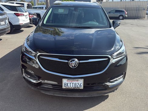 Used 2019 Buick Enclave Essence w/ LPO, Luxury Package image 7