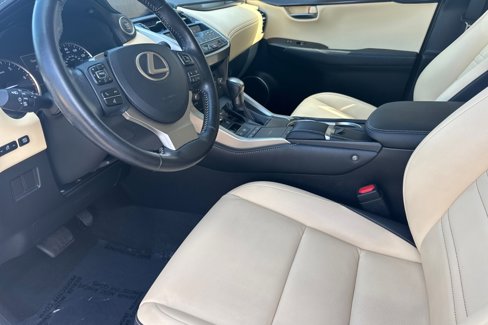 Used 2018 Lexus NX 300 FWD image 4