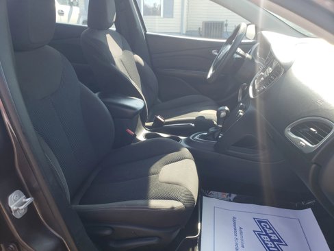 Used 2015 Dodge Dart SXT image 15