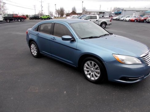 Used 2011 Chrysler 200 Touring image 11