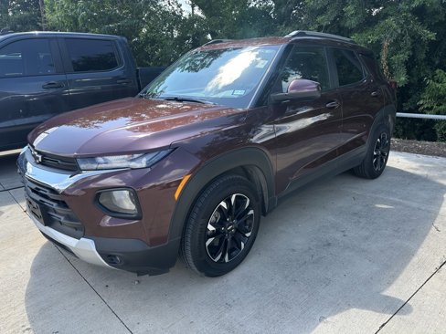 Used 2022 Chevrolet TrailBlazer LT w/ LPO, Blackout Package image 1
