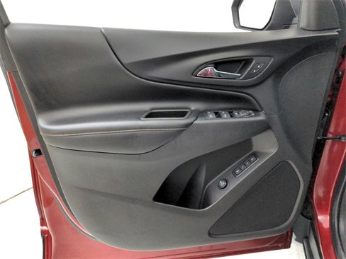 Used 2018 Chevrolet Equinox Premier image 35