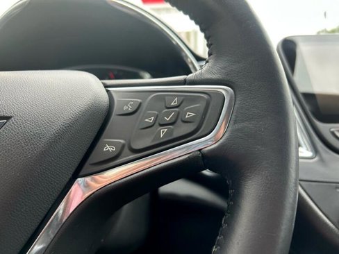 Used 2016 Chevrolet Malibu LT w/ Leather Package image 16