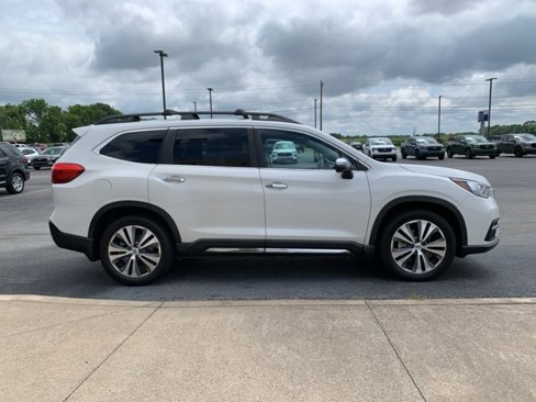 Used 2022 Subaru Ascent Touring image 4