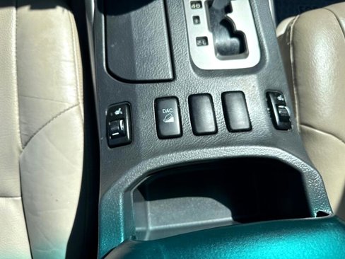 Used 2003 Toyota 4Runner Limited image 31