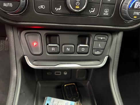 Used 2021 GMC Terrain SLE w/ Driver Convenience Package image 38