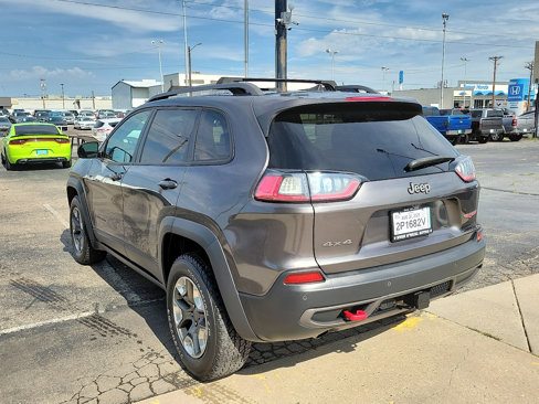 Used 2019 Jeep Cherokee Trailhawk w/ Comfort/Convenience Group image 5
