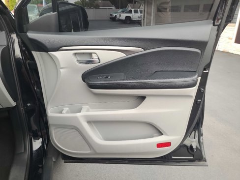 Used 2017 Honda Pilot EX-L image 36