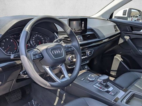 Used 2020 Audi Q5 2.0T Premium w/ Convenience Package image 10