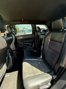 Used 2021 Jeep Grand Cherokee Laredo X image 14