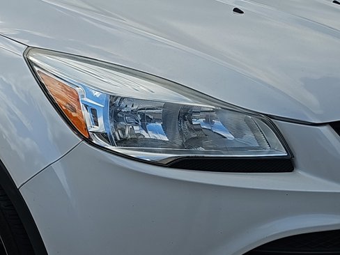 Used 2014 Ford Escape SE w/ Equipment Group 201A image 9