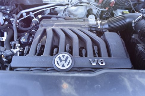 Used 2018 Volkswagen Atlas Launch Edition image 35