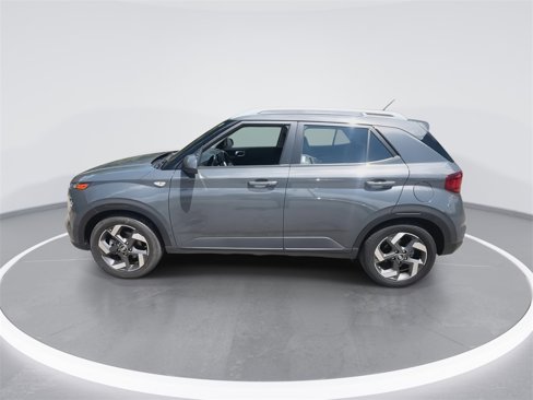 Used 2024 Hyundai Venue SEL image 5