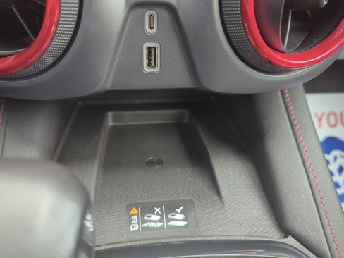 Used 2020 Chevrolet Blazer RS image 30